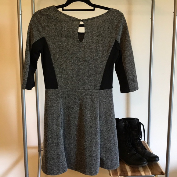 H&M Gray and Black Skated Dress - Picture 3 of 4